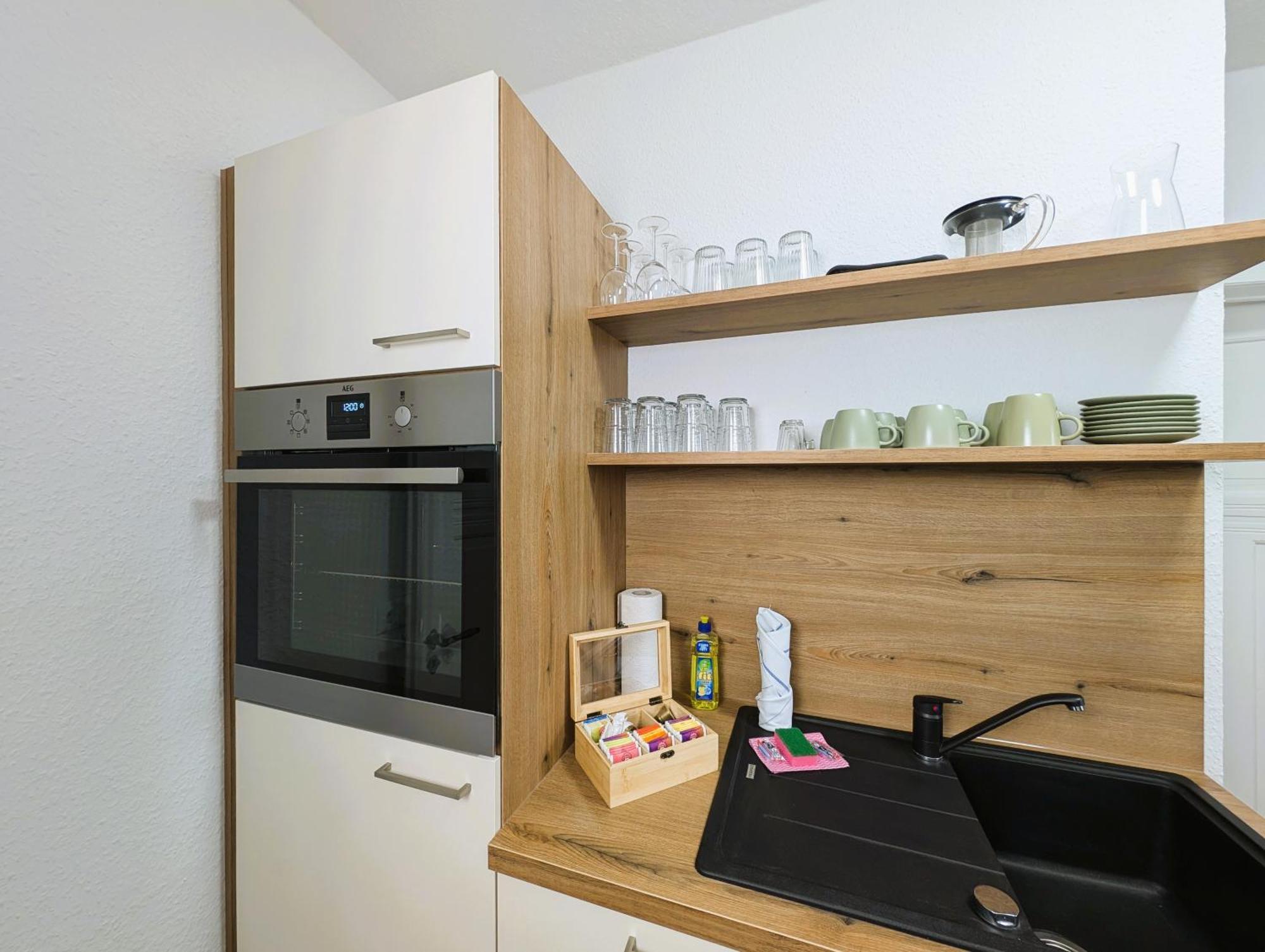 Bohnapartments - Topfmarkt Xxl Suiten - Neu In Top Zentrumslage, Vollausstattung, Wlan, Parkplaetze 伊尔梅瑙 外观 照片
