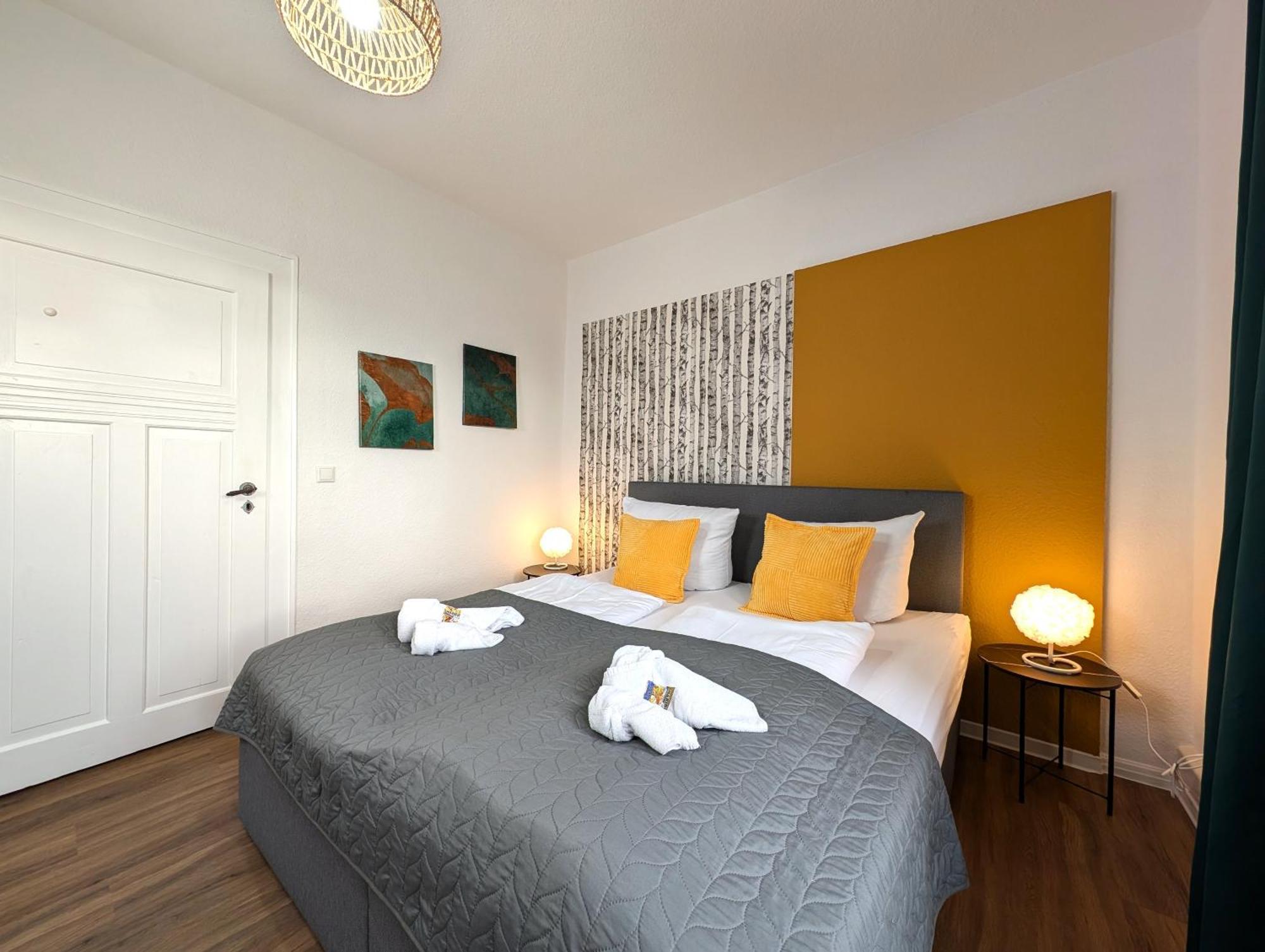 Bohnapartments - Topfmarkt Xxl Suiten - Neu In Top Zentrumslage, Vollausstattung, Wlan, Parkplaetze 伊尔梅瑙 外观 照片