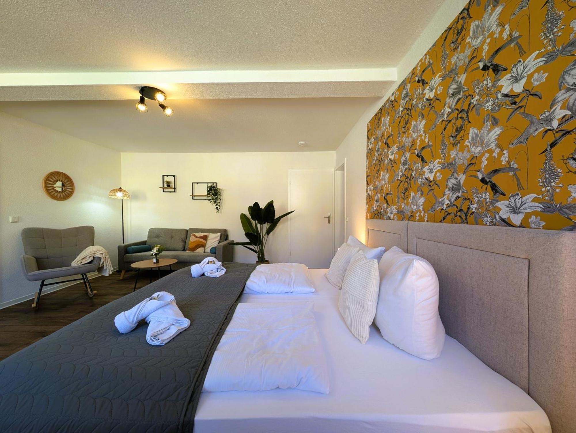 Bohnapartments - Topfmarkt Xxl Suiten - Neu In Top Zentrumslage, Vollausstattung, Wlan, Parkplaetze 伊尔梅瑙 外观 照片