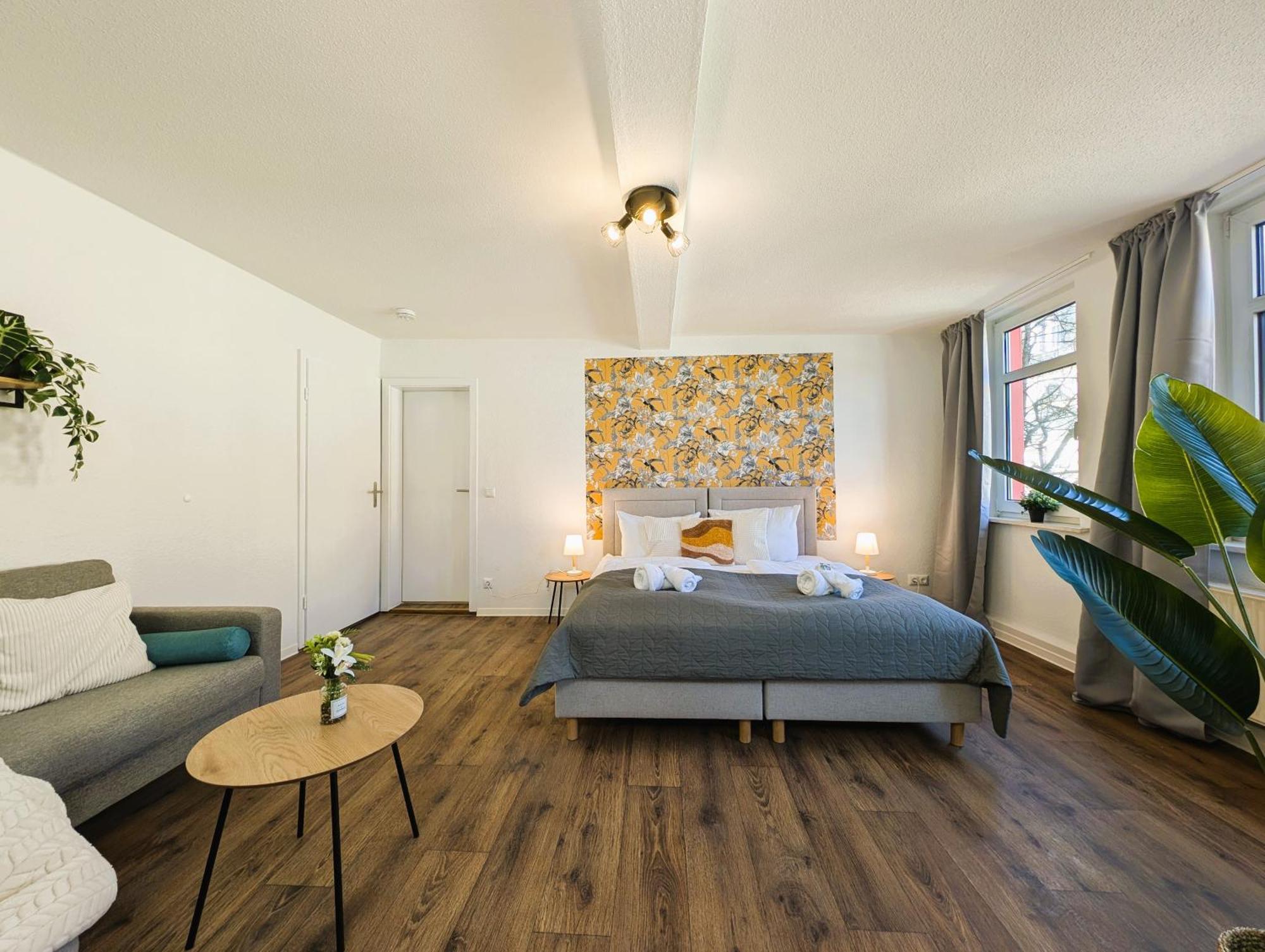 Bohnapartments - Topfmarkt Xxl Suiten - Neu In Top Zentrumslage, Vollausstattung, Wlan, Parkplaetze 伊尔梅瑙 外观 照片